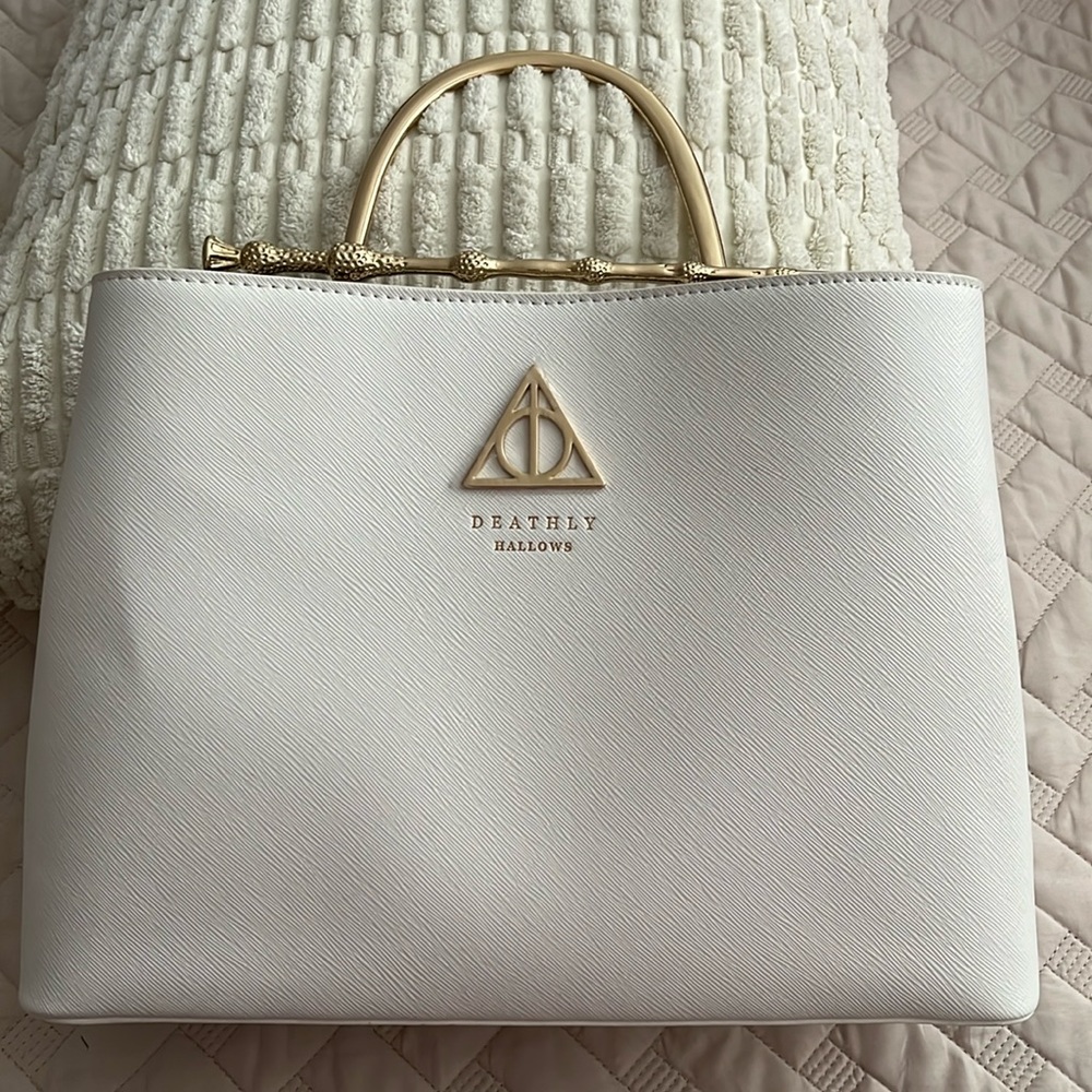 LOUNGEFLY HP bag with ELDER WAND